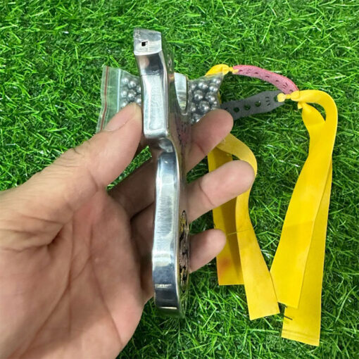 na cao su long phung mau titan